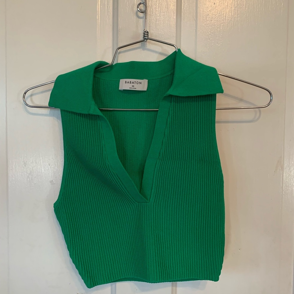 Green crop top